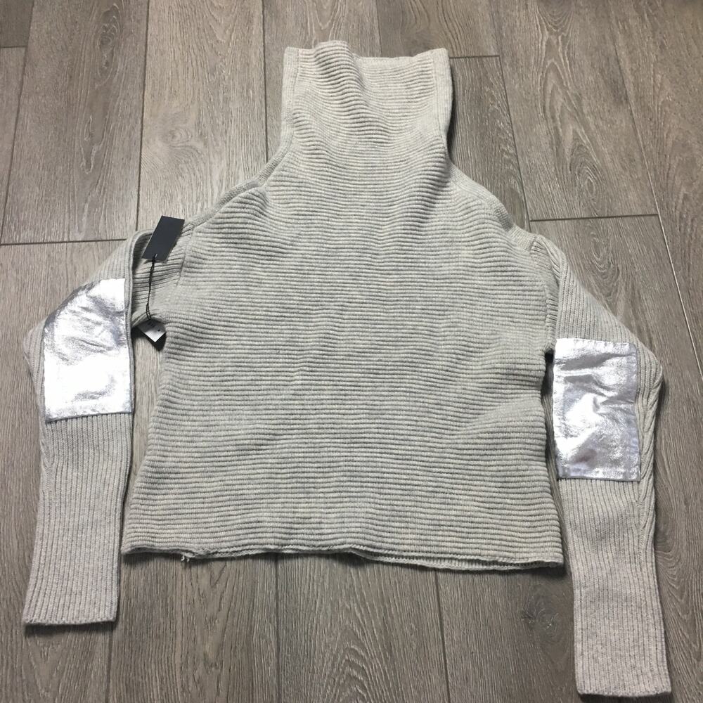 NWT Babaton Wilfred Turtleneck Open Shoulder Grey knitted sweater Medium
